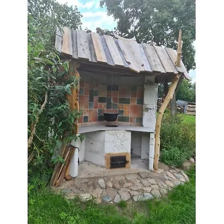 Old School Villa Kunterbunt * Gross Varchow